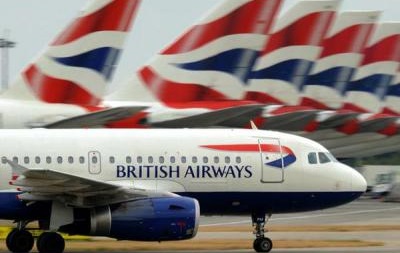 Британия вводит запрет на перевозку электроники в самолетах