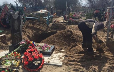 Киллера экс-депутата Думы похоронили в Павлограде