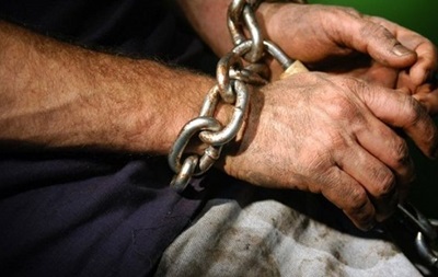 Из  рабства  за год освободили 32 украинца - МИД