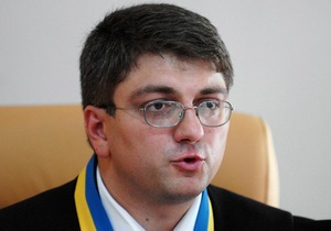 Судья Киреев отказался удалить милицию из зала суда