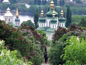 В Киеве реконструируют 14 парков