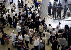 Сотрудники аэропорта Тель-Авива прекратили забастовку