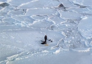 В Финском заливе спасли более 200 рыбаков с отколовшейся льдины