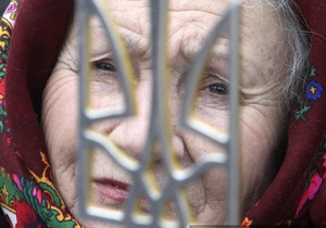 Министр труда пообещал, что украинцы будут получать пенсии вовремя