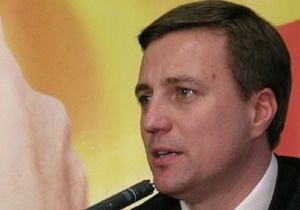 Суд закрыл производство по делу о распаде коалиции БЮТ, НУ-НС и БЛ