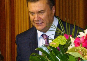 Фракция Партии регионов подарит Януковичу цветы и альбом с фотографиями