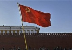 В Крыму ежегодно ко Дню Победы будут вывешивать советские флаги