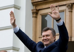 Янукович считает, что акции протеста во Львове проводит  заказная кучка людей 