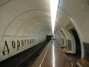 На зеленой ветке киевского метро увеличили количество поездов