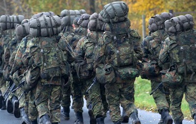 Среди военных Германии нашли 300 случаев расизма и экстремизма