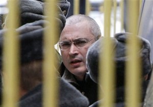 Адвокаты Ходорковского подозревают, что в отношении него расследуется третье уголовное дело