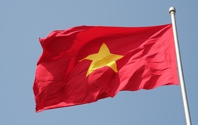 Жители деревни во Вьетнаме взяли в заложники десятки полицейских