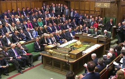 Парламент Британии одобрил внеочередные выборы