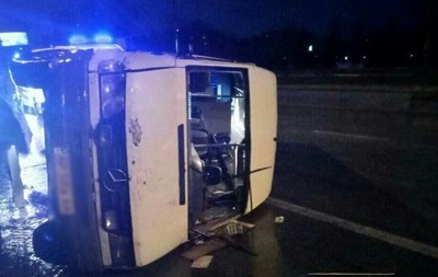 У Запоріжжі під час ДТП з маршруткою постраждали восьмеро людей