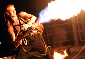 Фотогалерея: Дали жару. Киевский фестиваль огня-2010