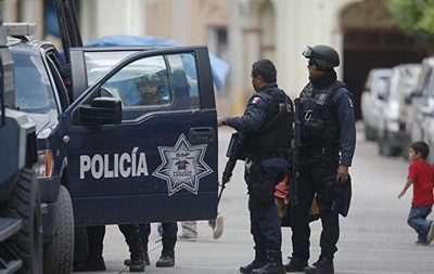 В Мексике начались беспорядки после убийства лидера наркокартеля