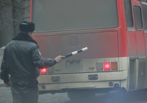 В центре Ростова-на-Дону в здание врезался автобус без водителя