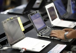 Intel пророчит резкое падение цен на ультратонкие ноутбуки