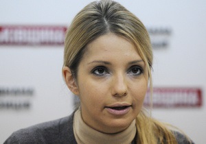 Тимошенко отказалась прекратить голодовку, несмотря на уговоры дочери