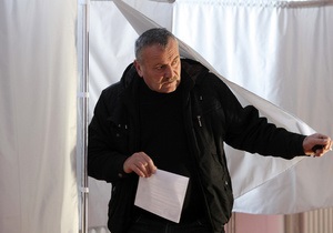 Плохая погода повлияла на активность избирателей на юге России