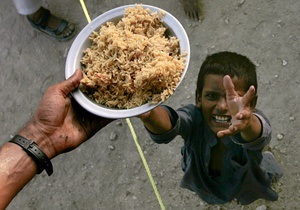 В Судане более 10 млн детей страдают от недоедания