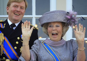 Перед отречением от престола королева Нидерландов выступила с прощальной речью