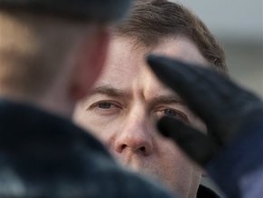 Медведев назначил нового командующего ракетными войсками