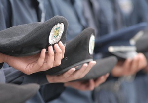 Служба внутренней безопасности МВД начала масштабные проверки милиционеров