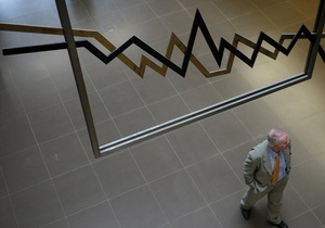 Украинские рынки открыли торги небольшим снижением индексов