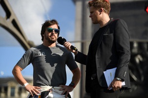 Алонсо потеряет позиции на старте Гран-при Великобритании