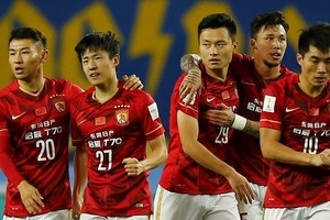 Китайские топ-клубы могут недопустить к следующему сезону из-за долгов
