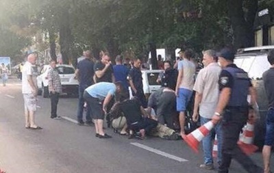 Нападників і жертву стрілянини в Дніпрі тримали в одній палаті - журналіст