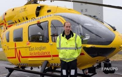 Принц Вільям завершує кар єру пілота швидкої допомоги