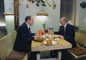 Путин встретился в Москве с князем Монако за ужином в ресторане