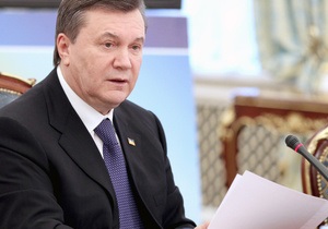 Янукович поручил внешней разведке и Кабмину защитить задержанных в Ливии украинцев