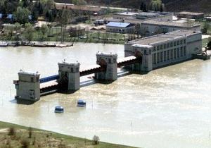 Снижение притока воды в Днепре и Днестре привело к резкому падению выработки электроэнергии на ГЭС
