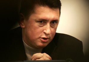 Мельниченко заявил, что Кучма и Марчук прибыли в ГПУ через черный вход