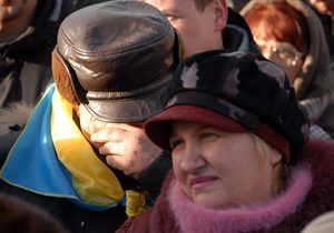 Между координаторами митинга на Майдане возникли противоречия относительно требований к власти