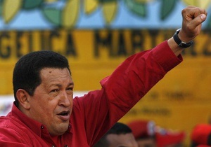 Чавес потребовал прекращения военной операции в Ливии