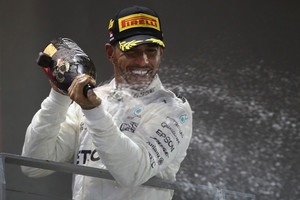 Хемілтон виграв Гран-прі Сінгапуру