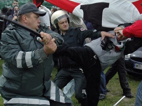 Демонстрация в Вильнюсе перерастает в массовые беспорядки