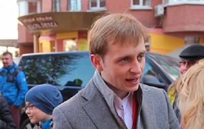 Суд заарештував частину компаній депутата Кримчака і Mercedes дружини
