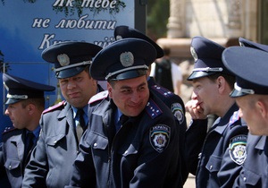 Еще не very well: мэр Донецка оценил уровень английского языка местной милиции