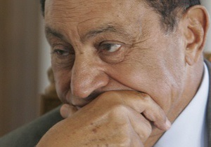 СМИ: Мубарак пережил две остановки сердца за сутки