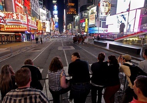 Фотогалерея: Запахло порохом. Полиция Нью-Йорка предотвратила теракт на Таймс-сквер