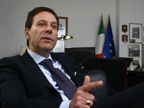Посол Италии в Украине объяснил, чем были вызваны проблемы с визами