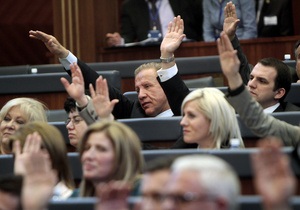 Парламент Косово избрал президентом миллиардера