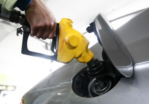 Цены на бензин в Бельгии достигли исторического максимума
