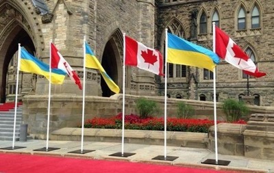 Канада спростила оформлення віз для українців