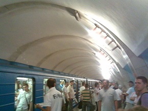 В Киеве на станции метро Лыбидская вышел из строя контактный рельс